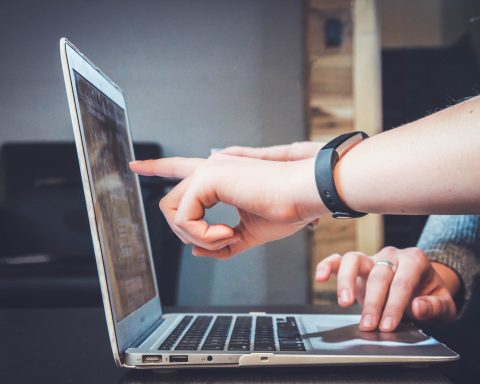Faking Experience is increasingly becoming common during a job hunt